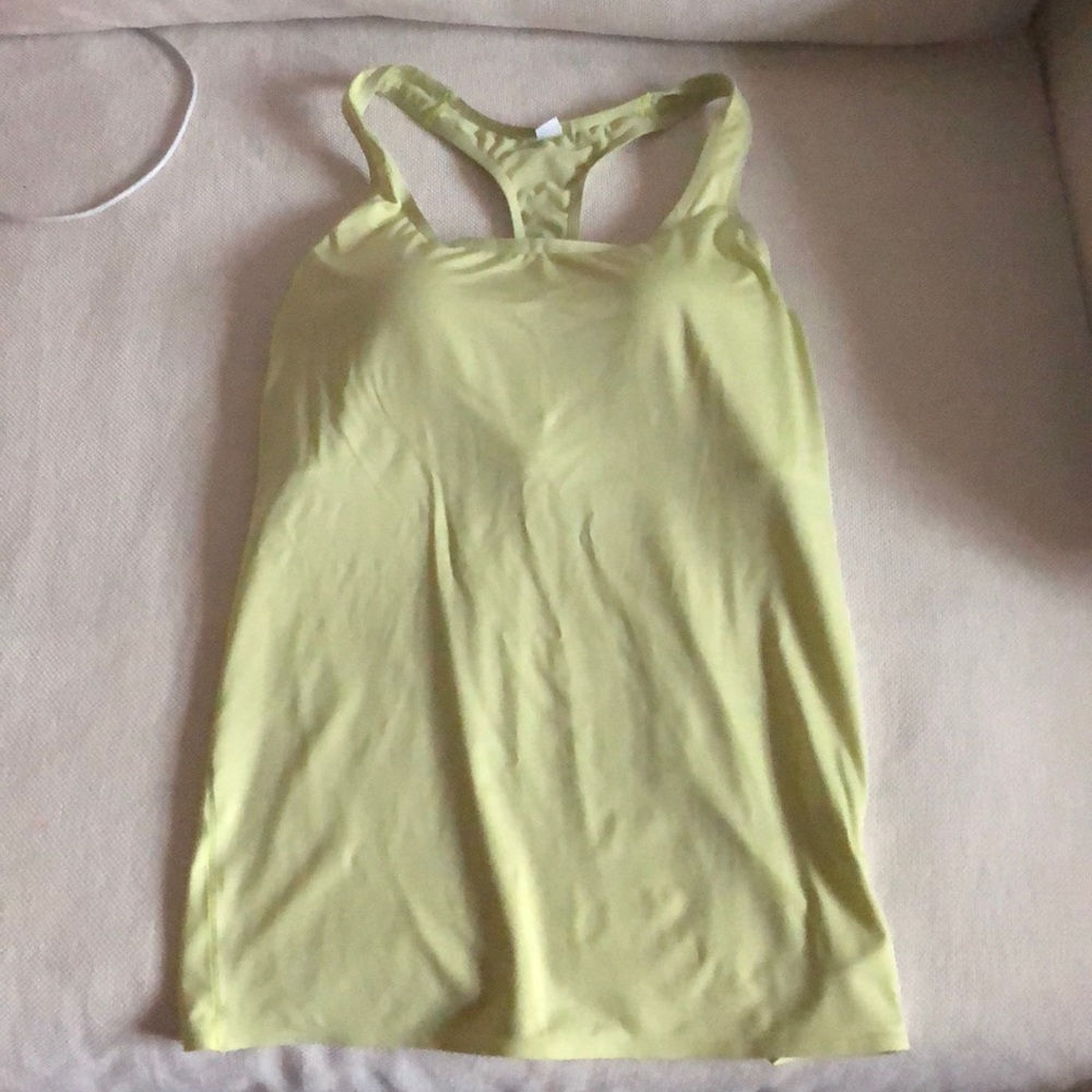 Uniqlo Airism workout tank